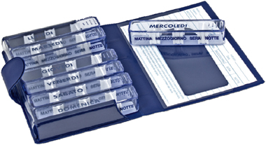 PORTAPILLOLE SETTIMANALE MEDIDOS BLU APERTURA/CHIUSA IN VELCRO 10,5X15,5X2,5 CM_ - Farmacia Castello Srl